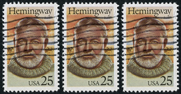 Sellos con la cara del escritor Ernest Hemingway
