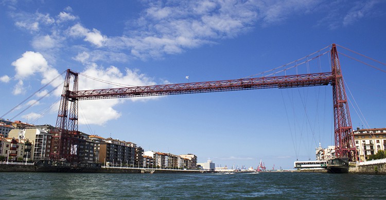 Vistas del puente colgante de Vizcaya