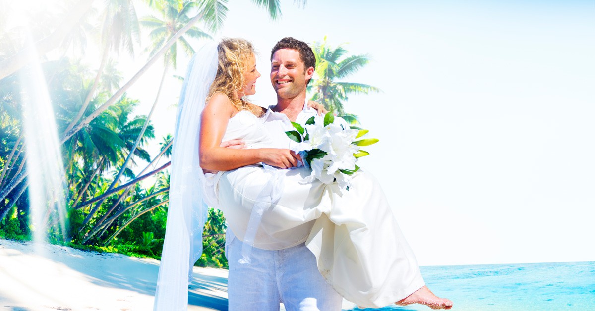 Las 10 mejores playas para celebrar tu boda