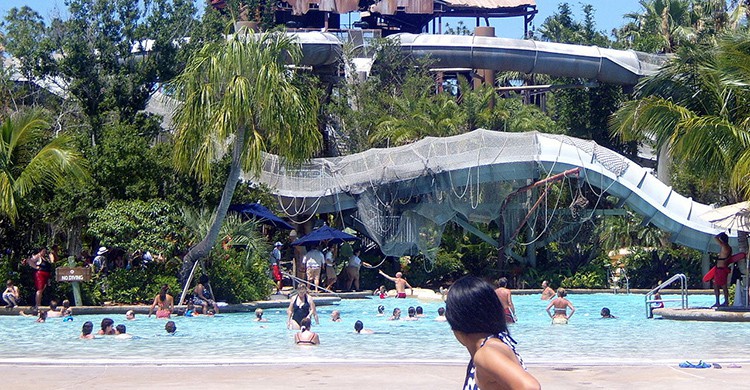 Crush ‘n’ Gusher en la Disney Typhoon Lagoon