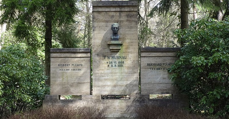 Mausoleo de F.W. Murnau (Wikipedia)