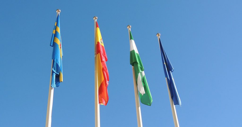 Sigue leyendo Esta es la historia de las banderas de las Comunidades Autónomas de España