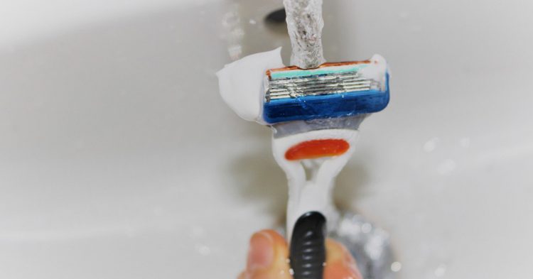 En Chile les gusta quitarse la pelusa de la frente (Fuente: Karolina Mis / Flickr)