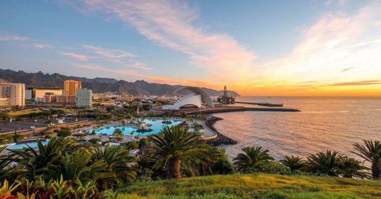 Vacaciones en Tenerife puente del Pilar