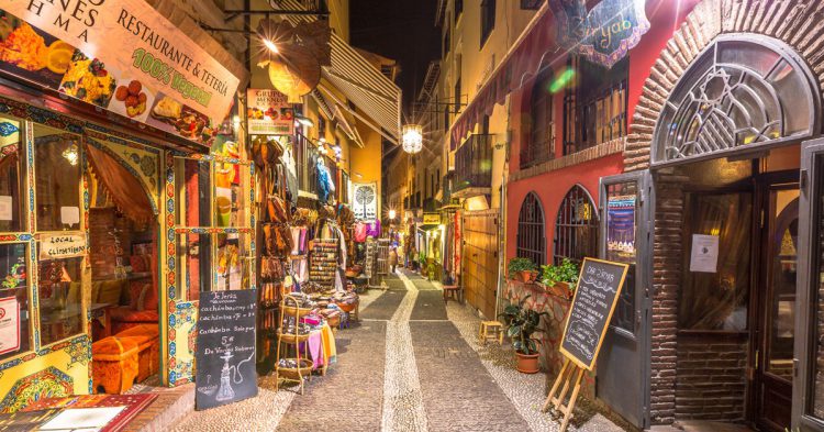 Granada puente del Pilar