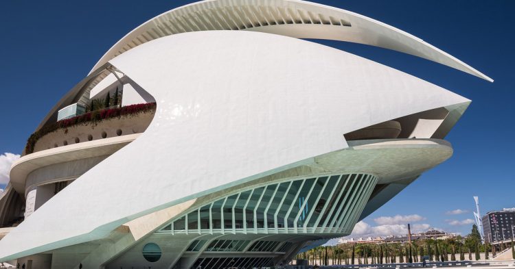 El polémico Palau de les Arts de Valencia (Fuente: Kuhnml / Flickr)