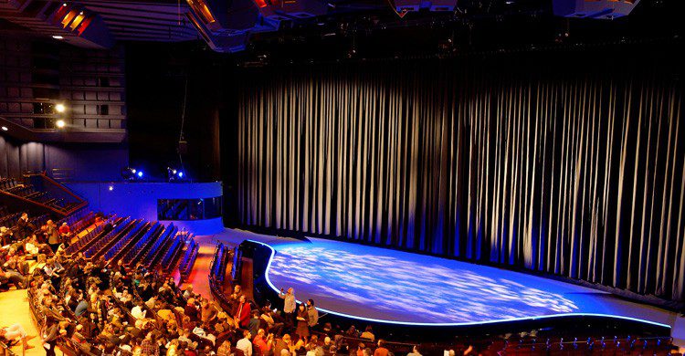 El cabaret Friedrichstadt-Palast de Berlín (Fuente: Christoph Sammer / Flickr)