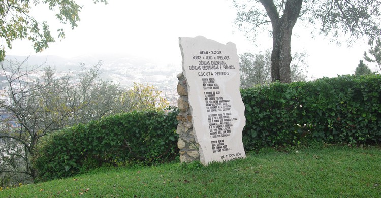 Paseo por el mirador (Pepe Martín, Foter)