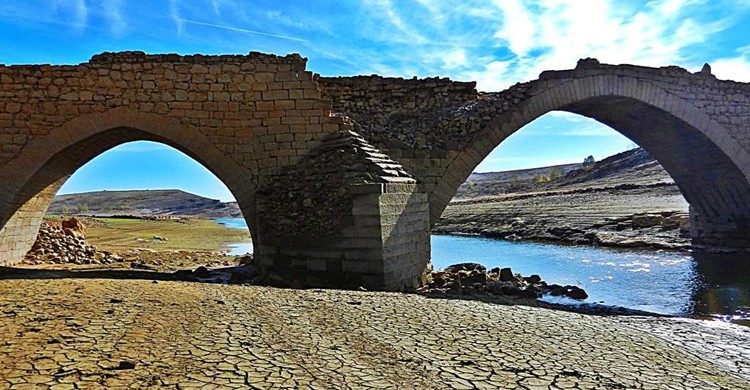 Aguilar (Canduela, Foter)