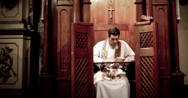 ¡Cuan sana es la sinceridad! ¡Confiesa! (Fuente: Hernan Pinera / Flickr)