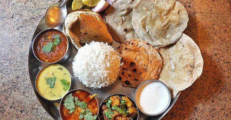 Restaurante hindú Fathe Pur (Fuente: Facebook Restaurante Fathe Pur)