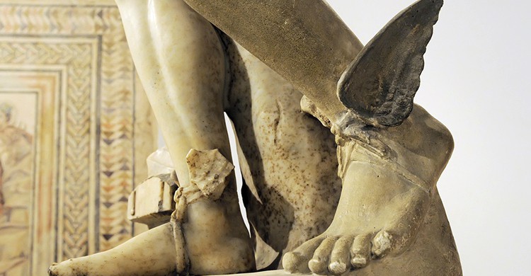 Detalle de una estatua en el Museo Arqueológico de Sevilla