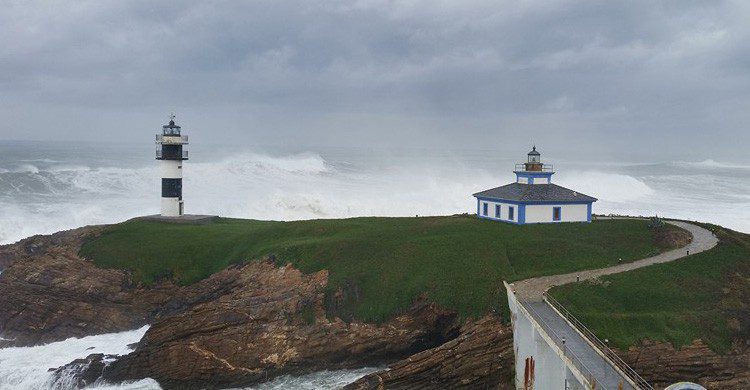 El Faro Isla Plancha en Galicia (Fuente: Facebook Faro Isla Plancha)