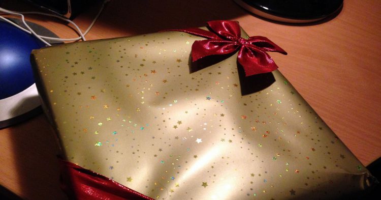 ¿Aún te quedan regalos de Reyes por abrir? (Fuente; sean MacEntee / Flickr)