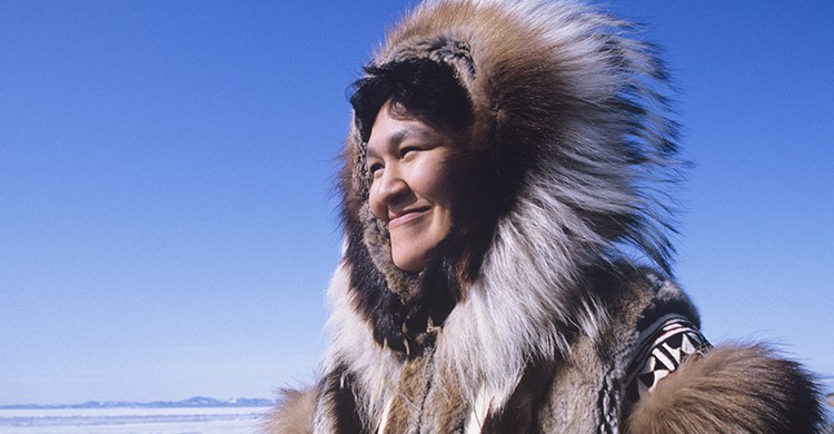 Esquimal con traje típico