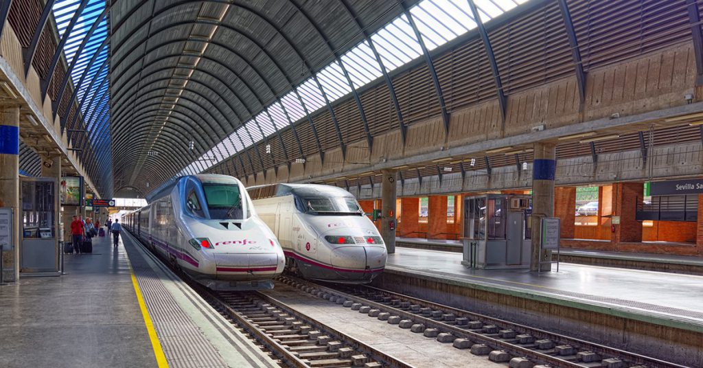 Sigue leyendo Renfe celebra su aniversario con 25.000 mil billetes de AVE y larga distancia a 25 euros