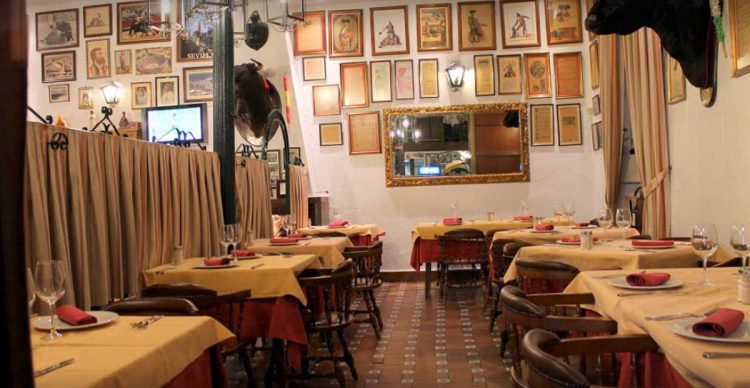 donde comer rabo de toro en España