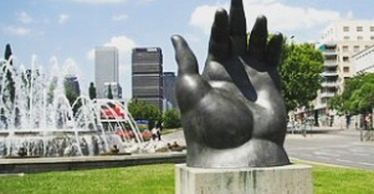 'La mano' en Madrid (Fuente: Dario Alvarez / Flickr)