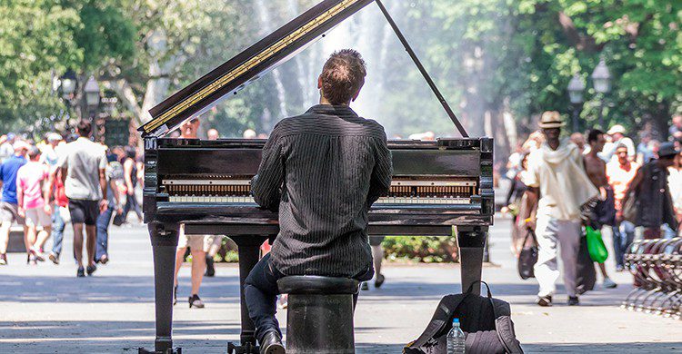 La Gran Manzana de Nueva York está llena de espectáculos callejeros (Pixabay)