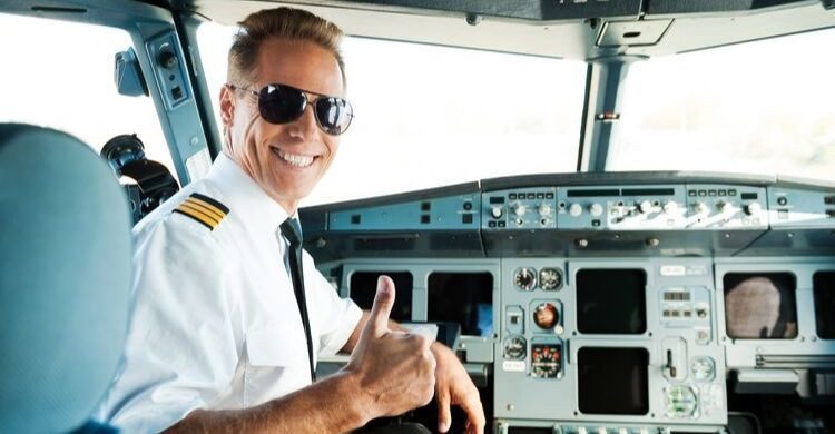 Es imposible que se abra la puerta de un avión en pleno vuelo (istock)