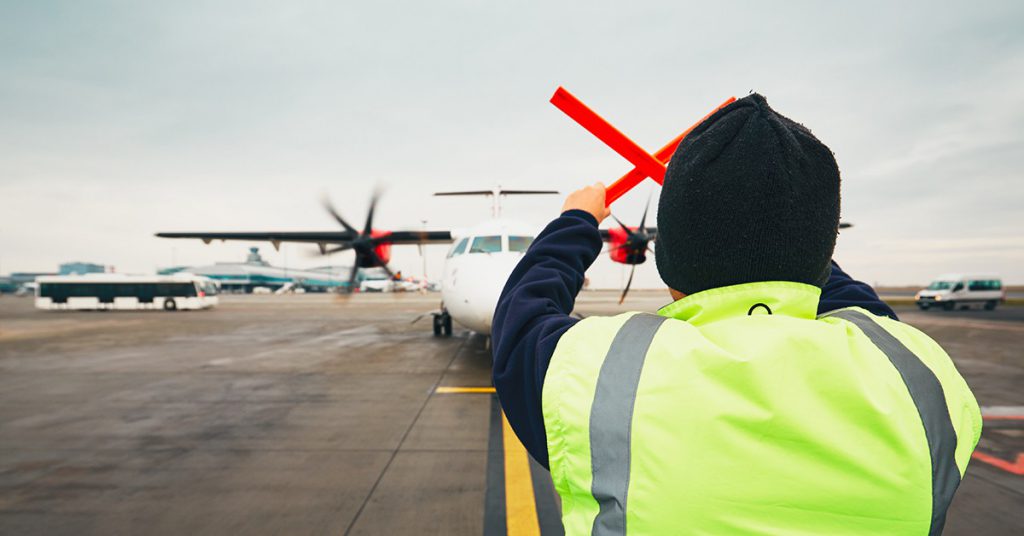 Sigue leyendo Una mujer sale a la pista de despegue para no perder su vuelo