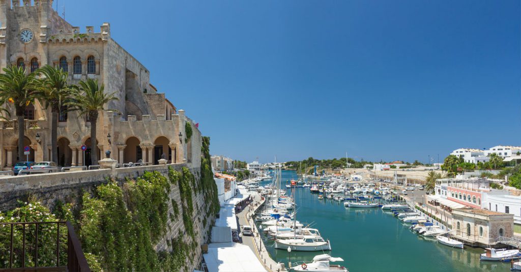 imagen town hall puerto ciudadela Mallorca