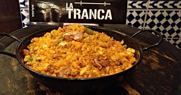 Plato de migas en el restaurante La Tranca en Málaga (Fuente: Facebook La Tranca)