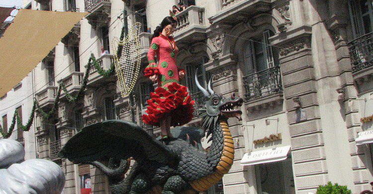 ¿Quién dijo que no había Juego de Tronos en la Feria de Granada?