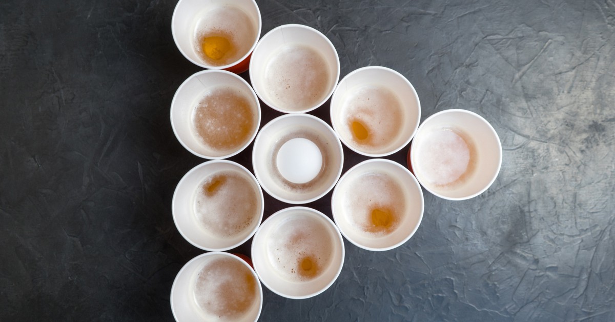 como se juega al beer pong