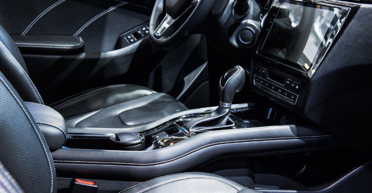 Es importante calentar el motor antes de arrancar (Fuente: iStock)