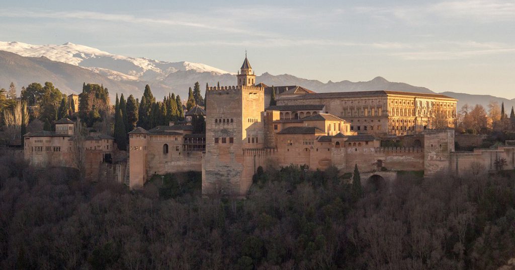 Sigue leyendo 5 piscinas en Granada que debes conocer