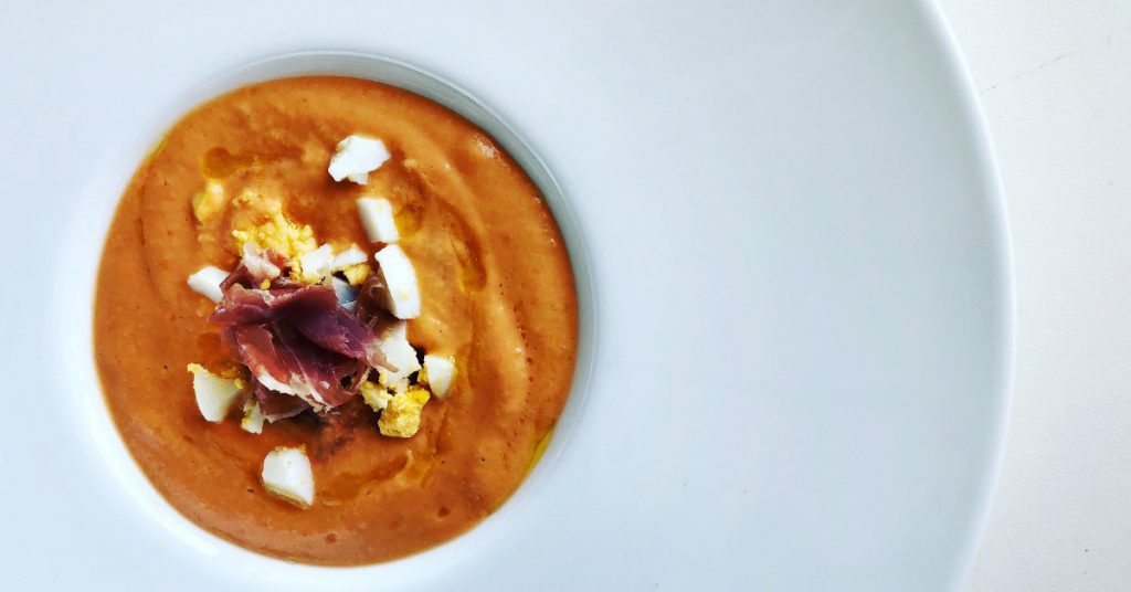 Sigue leyendo 6 lugares imprescindibles para comer salmorejo en Córdoba