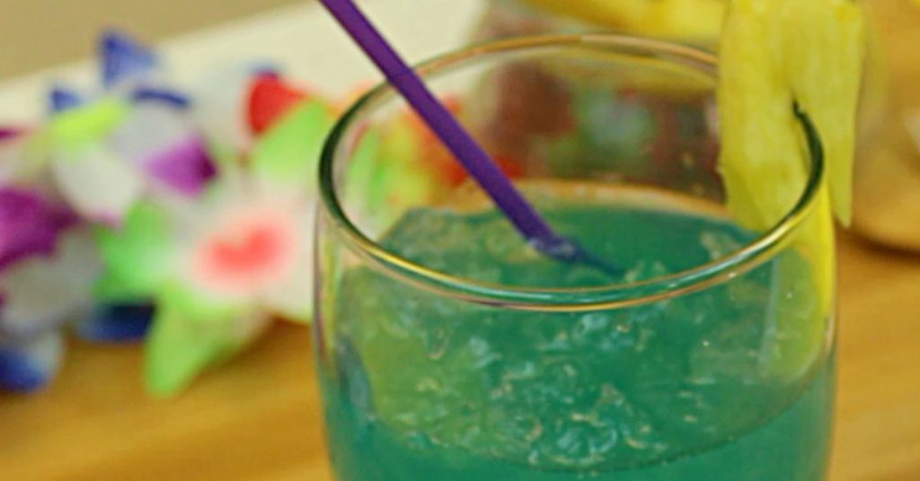 Sigue leyendo Cocktails del mundo- Blue Hawaii