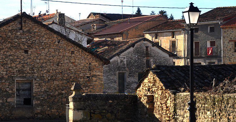 Tamajón (Pegatina, Flickr)