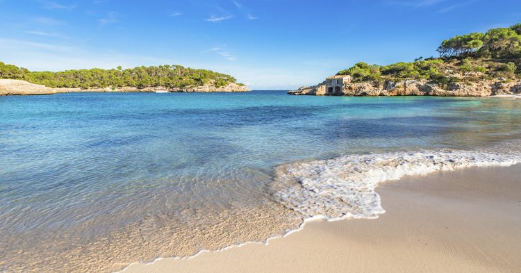 En Mallorca la Playa S'Amarador (Istock)