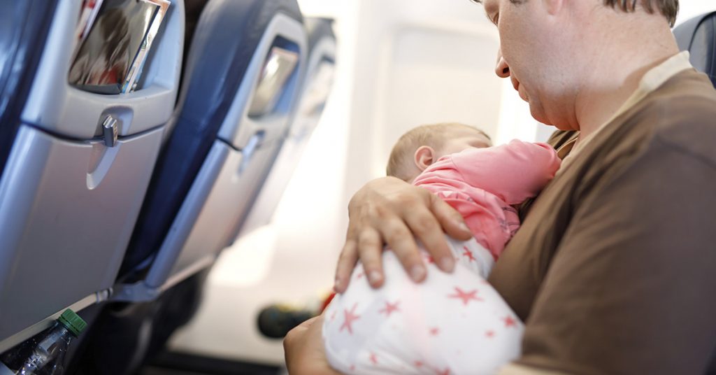 Sigue leyendo Cuál sería la nacionalidad de un bebé nacido en un avión