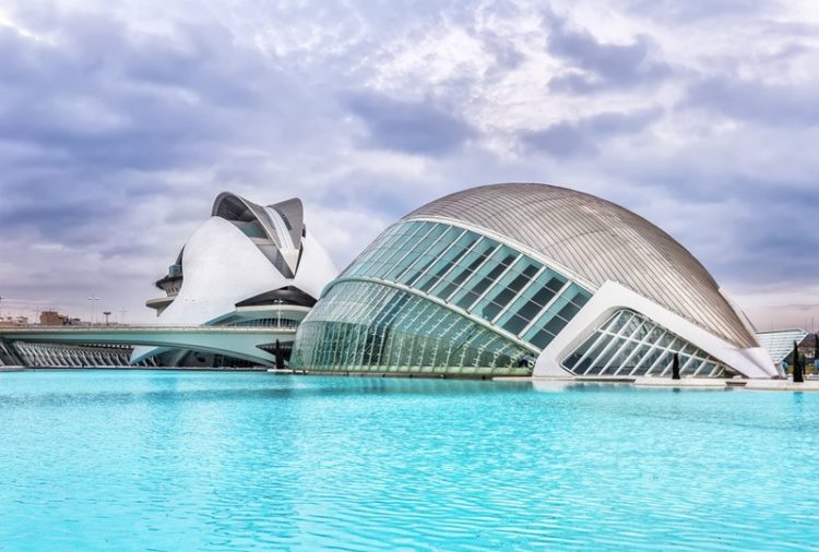 Valencia, mar, tradición y modernidad. Foto: iStock
