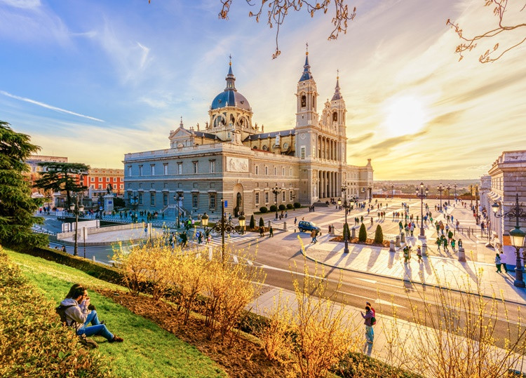 Madrid, la ciudad que nunca duerme. Foto: iStock