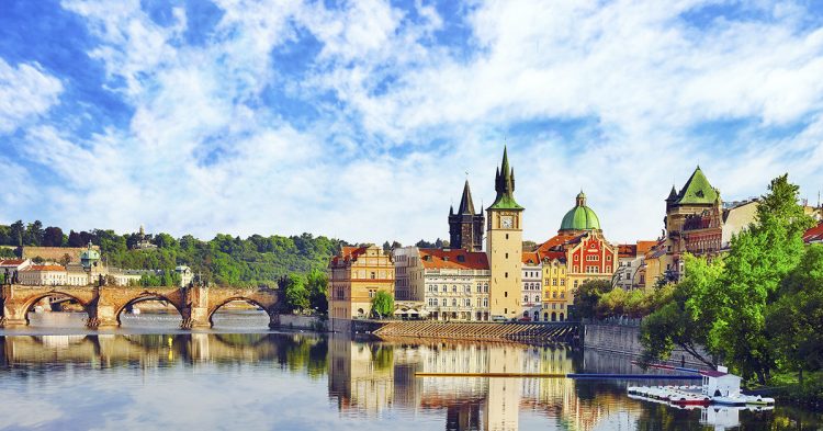 ¡PRAGA! 4 días de Hotel+Vuelos incluidos desde 148€