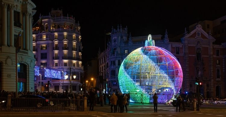 La gran bola de Metrópolis acaparó todas las miradas las pasadas navidades (iStock)