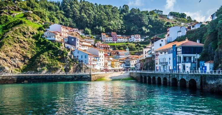 Pueblo de Cudillero (Istock)