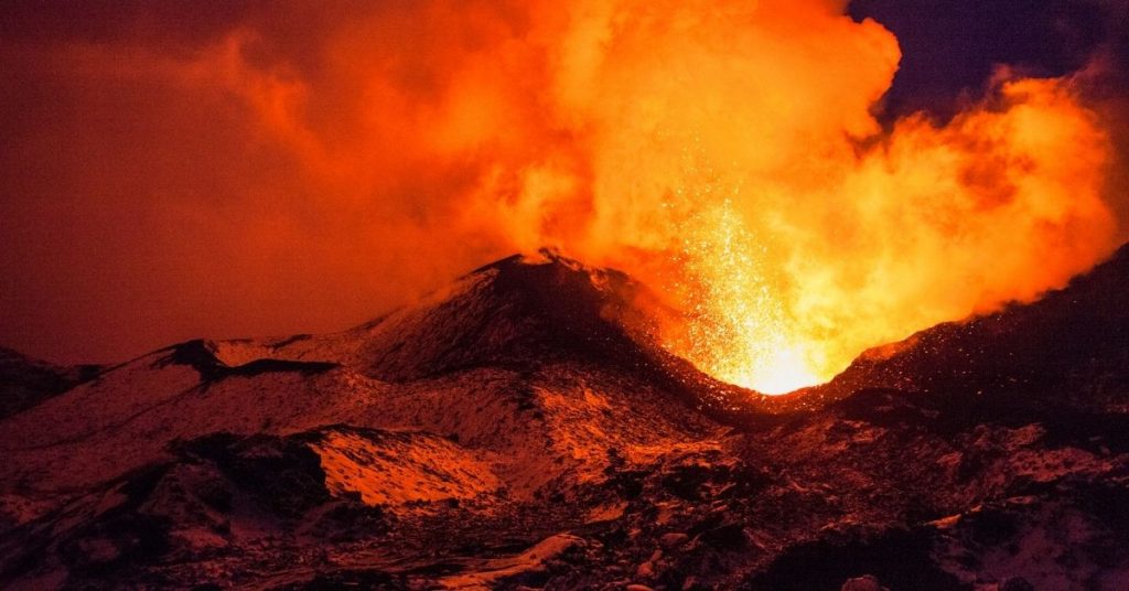 Sigue leyendo En imágenes: impresionante erupción del volcán Kilauea en Hawái