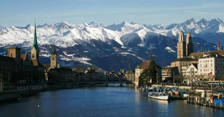 Sigue leyendo 6 ciudades a las que le sienta muy bien la nieve