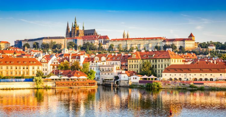 Praga, República Checa (Adobe Stock)