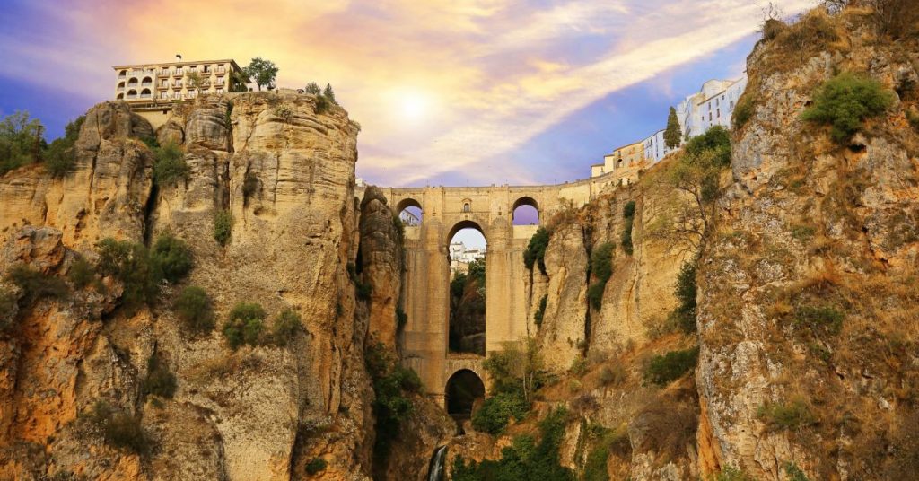 Sigue leyendo 10 pueblos de vértigo en España
