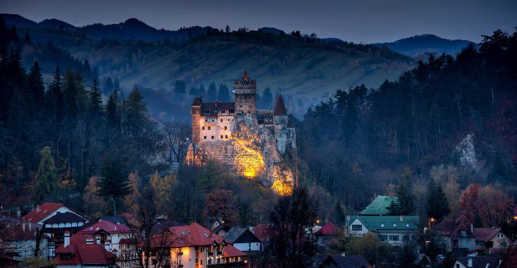 Castillo de Bran (Adobe Stock)
