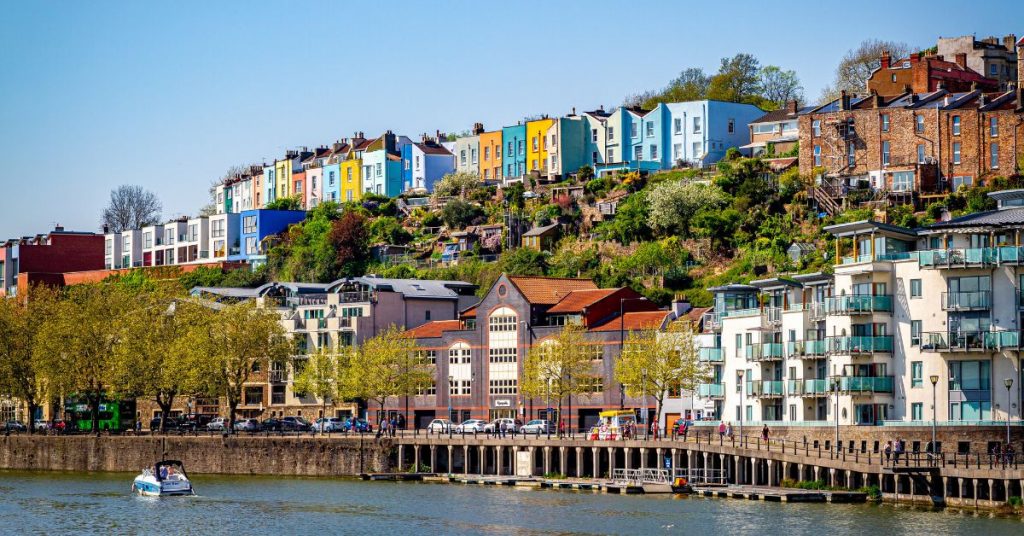 Sigue leyendo Las 10 ciudades más bonitas de Inglaterra