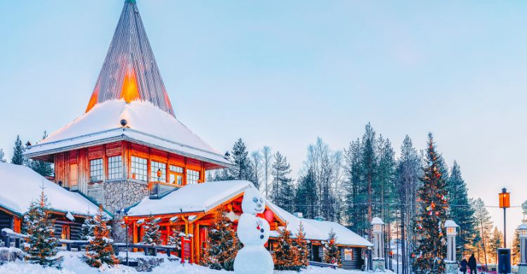 Navidad en Rovaniemi (Adobe Stock)