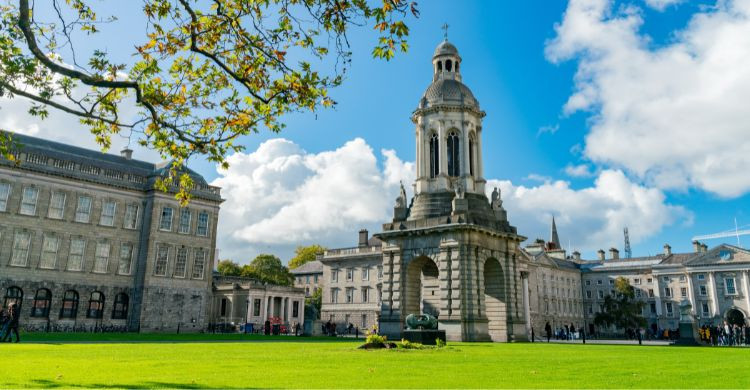 La campana de Trinity College (Adobe Stock)