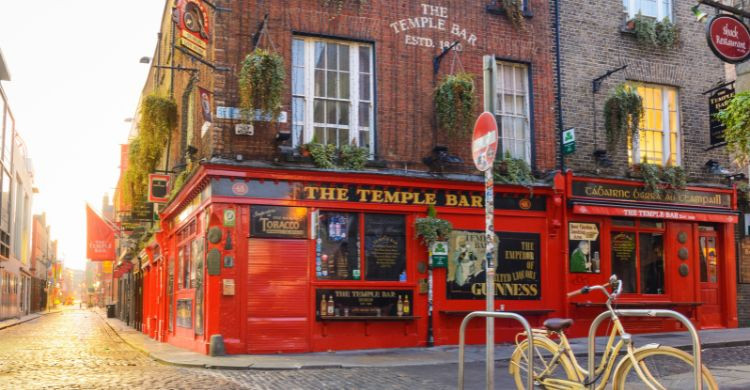 The Temple Bar (Adobe Stock)